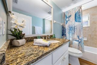 Oceanfront Luxury - 3BR Family Penthouse with Pool in New Smyrna Beach - 1