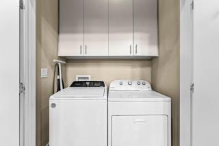 Gorgeous Property Near Convention Center - Houston - 8