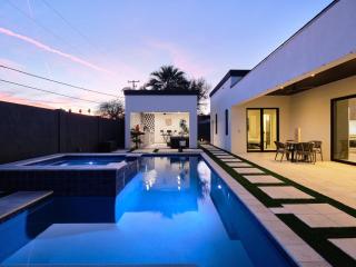 Havana - Walk to Old Town - Heated Pool & Spa - 8