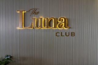 Ellipse Waterfall 4212 - 7