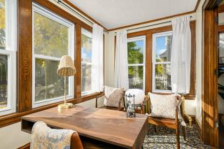 Bde Maka Stay - Classic 5 BR Heart of Uptown - Hennepin & Lyndale - Close to Lakes - 9