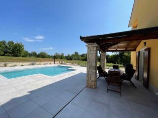 Holiday home in Nedescina 43269 - 7