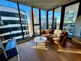 Trio BoxHill Lux Entire 3Bedroom Apt with car park and prime location - 3