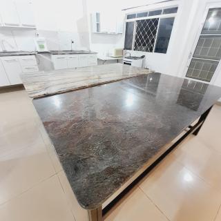 bairro Jardim Batistao - casa 4 quartos, 4 banheiros , 5 vagas de garagem - 6