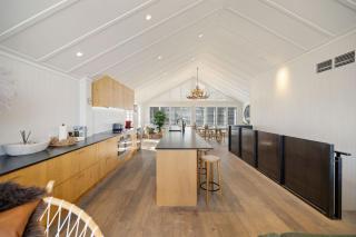 Luxury Away - Tihi - Hot Tub-Free Parking-BBQ - 1