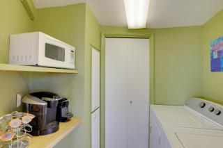 Stunning Views and Pool! Hilltop Home in Tucson - 2