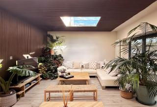 Private King Room - Near AZ and Train Links - 1