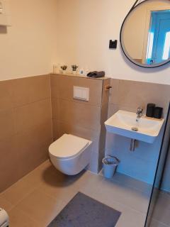 Krausiebers Wohlfühlapartment - Moderne Unterkunft an der A44 Velbert-Heiligenhaus - 1