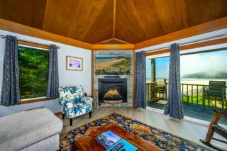 Little Creek Cove Beach Resort - 2