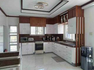 House & Swimming Pool on a Hill - 7