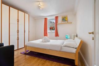 Cozy 3BR Townhome Walk to City Center & Park Free - 4