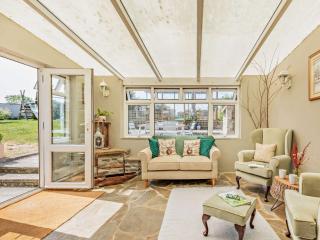 2 Bed in Glastonbury MOORH - 1