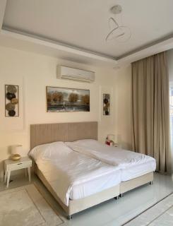 Luxury Ocean View Room - 4