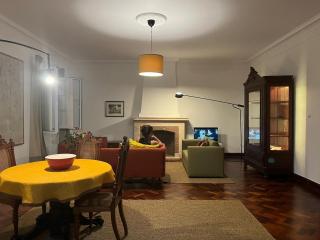 AP Piso 2 inteiro · Portas Residence, o mais central de Ponta Delgada! - 2