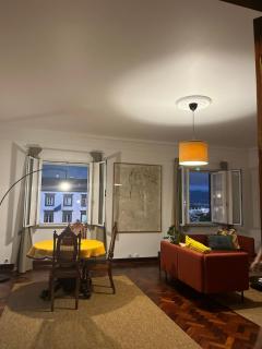 AP Piso 2 inteiro · Portas Residence, o mais central de Ponta Delgada! - 4