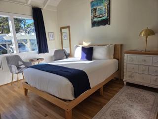 Lamp Lighter Inn and Sunset Suites - Carmel - 7