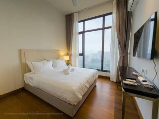 4R3B Luxe KLCC Embassy Pavilion 600MBPS Gas cook - 4