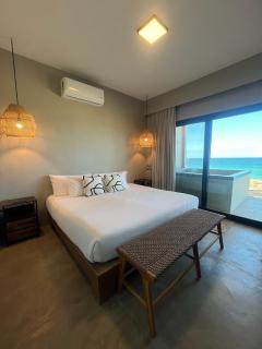 Private jacuzzi Ocean View Condo - 9