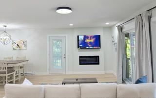 Sudden Valley Luxury Stay-Steps to Lake Louise - 9