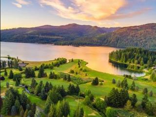 Sudden Valley Luxury Stay-Steps to Lake Louise - 5