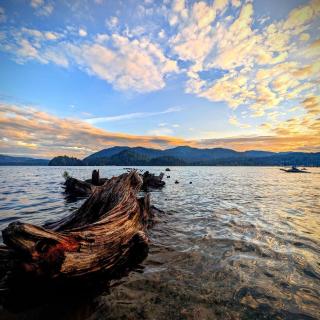 Sudden Valley Luxury Stay-Steps to Lake Louise - 4