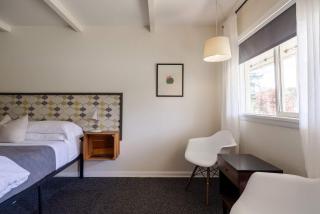 The Billy Motel King Room with Retro Charm - Davis - 8