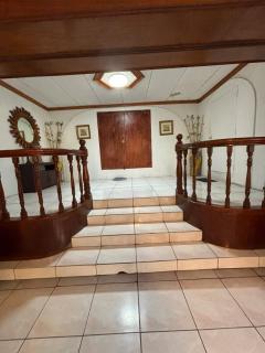 Big Beautiful House in Pasig - 5