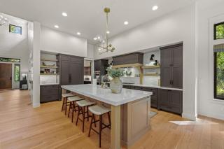 Fox & the Fairway- On the golf course in Spring Mtn Ranch w/ AC & club access - 9