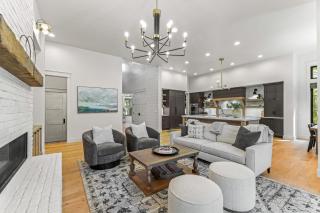 Fox & the Fairway- On the golf course in Spring Mtn Ranch w/ AC & club access - 7