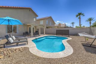 Peaceful Las Vegas Pool Oasis, Pool Table, Hammock - Las Vegas - 8