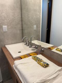 Departamento en pleno centro con todas las comodidades - 2