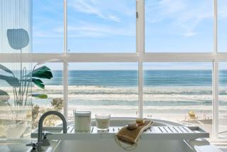 ULTIQA Air On Broadbeach - 8