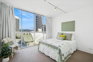 ULTIQA Air On Broadbeach - 3