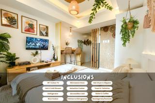 Boho-Inspired Studio for Couples with Huge Balcony - 9