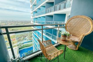 Boho-Inspired Studio for Couples with Huge Balcony - 7