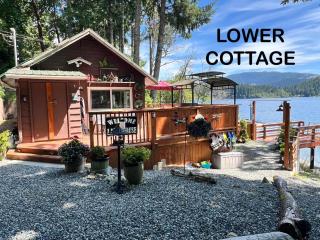 Mile 77 Cottages Lakefront 100yr old Railway Cottage - 4