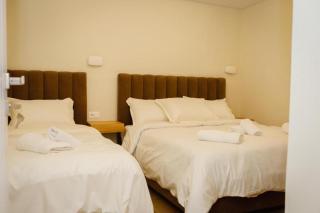 Hermes Petite Maison Hotel - 7