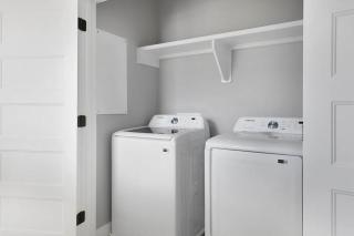 Legends on Lucile - 6