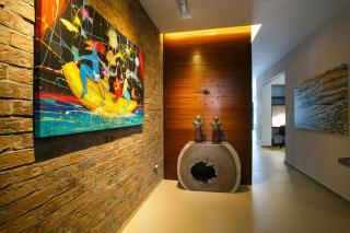 2BR with Workspace, Rooftop Pool, Gym and Bar - 1