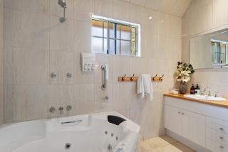 Glenrose Cottages - 9