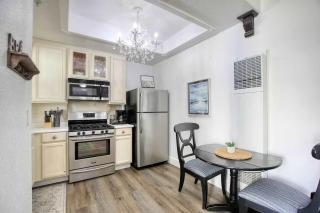 Harborlight Manor - 0