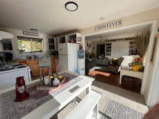 Mile 77 Cottages - 7