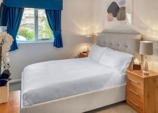 Yare View Holiday Cottages - 3