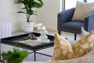 Gledswood Hills Home Near Camden & Campbelltown Golf Views - 2