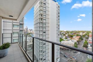 Central Redfern Home with Balcony Escape - 4