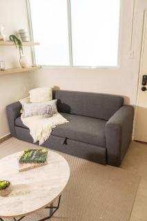 VillaMar Studios Unit 2 by beach & Airport NEW - 1