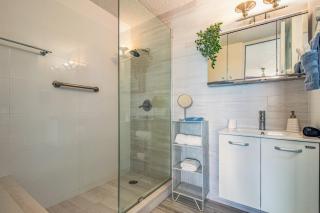 Luxury Beach Heaven - 3