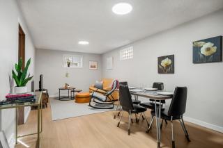 Family Friendly Welcoming Basement Suite - 7