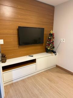 Apto completo no Vista Azul - Varanda com vista da Pedra Azul - 3