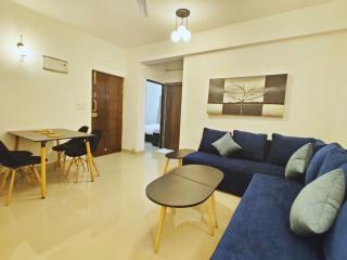 Assagao Valley View 1BHK Retreat with Pool, Free Wi-Fi & Parking - 2